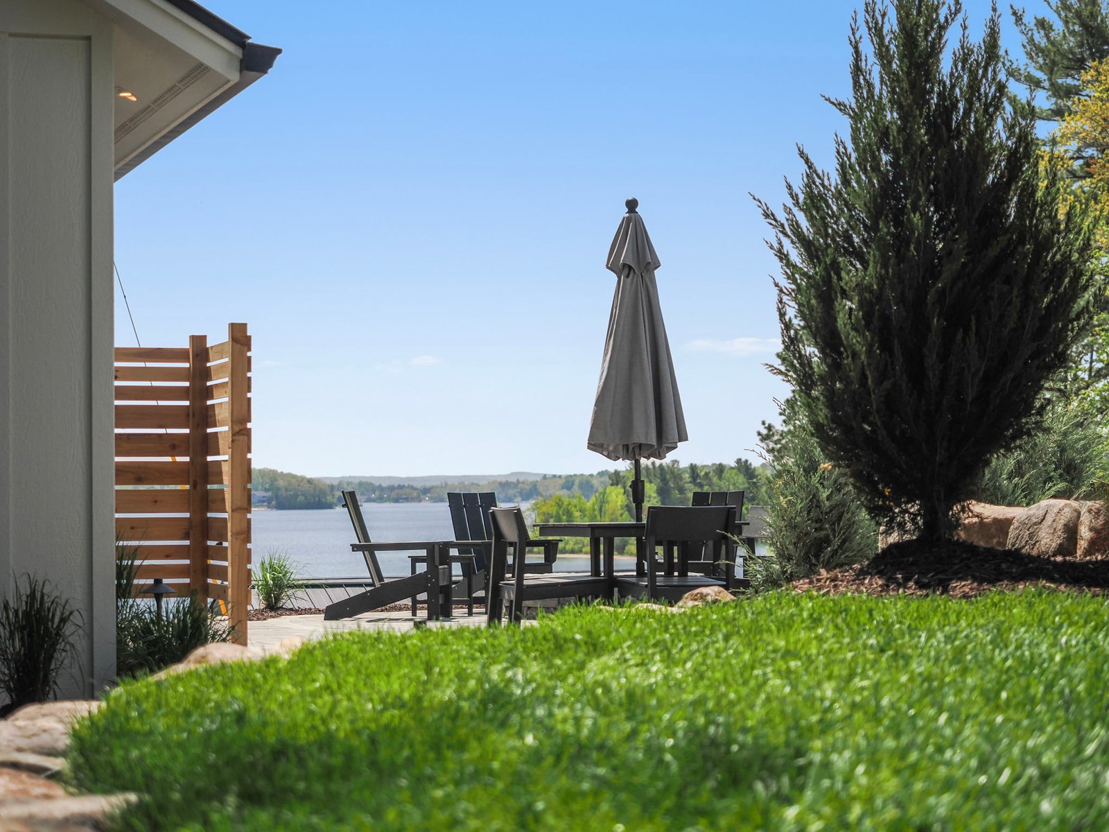 COTTAGE 3 View