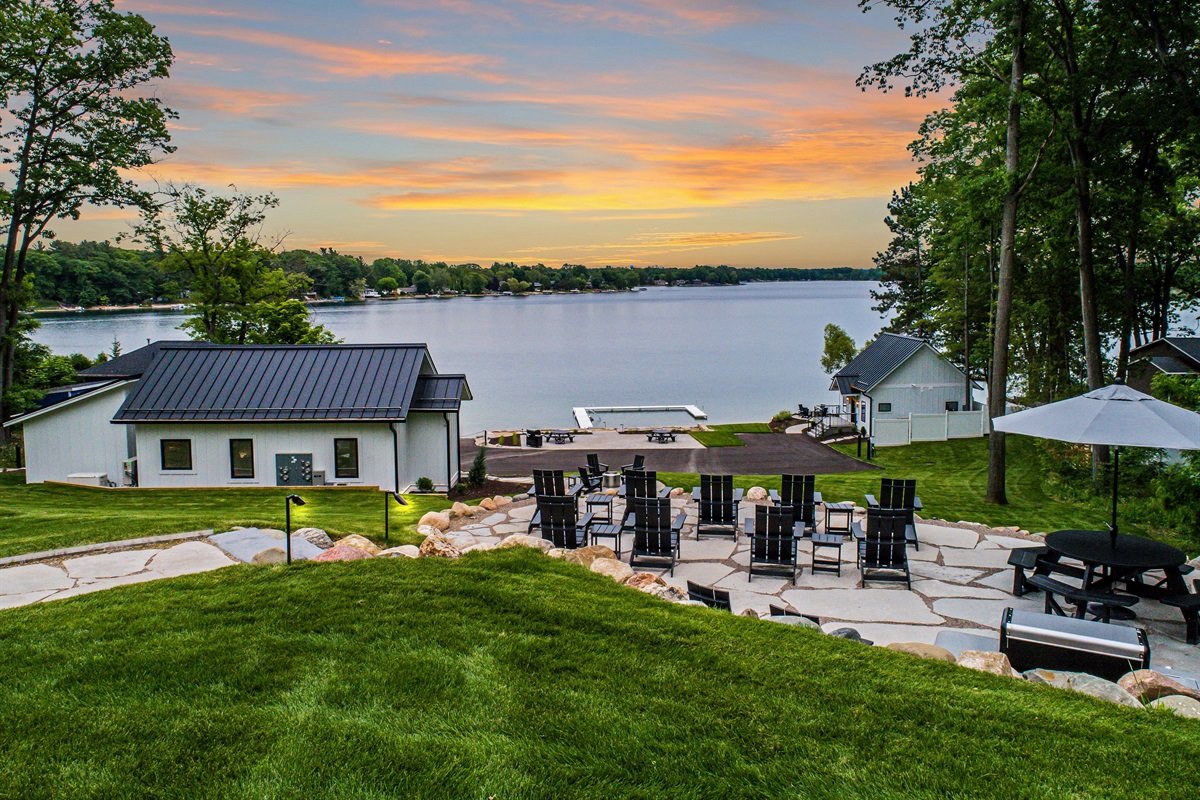 Whole Resort Rental